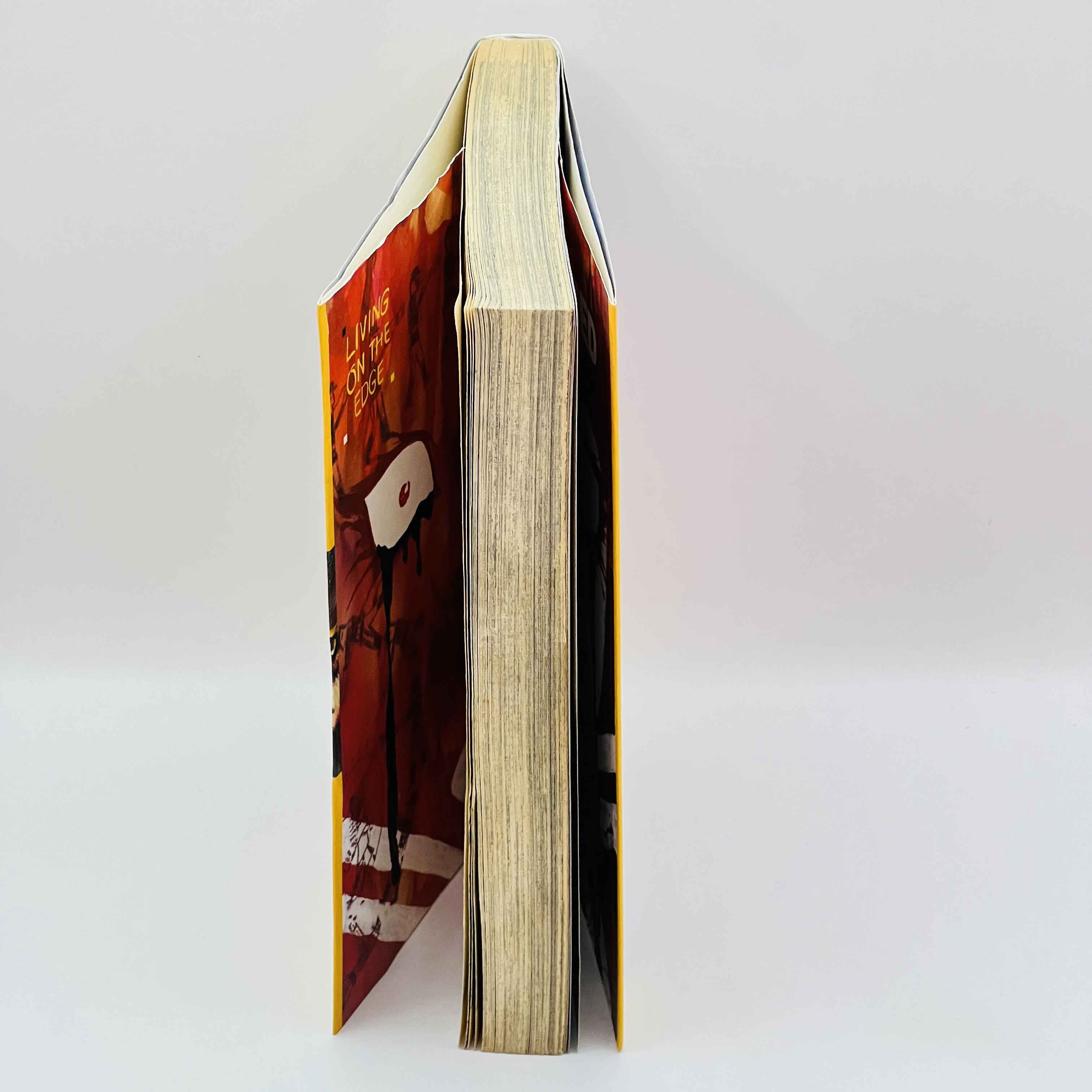 RED : Living On the Edge - Volume 01