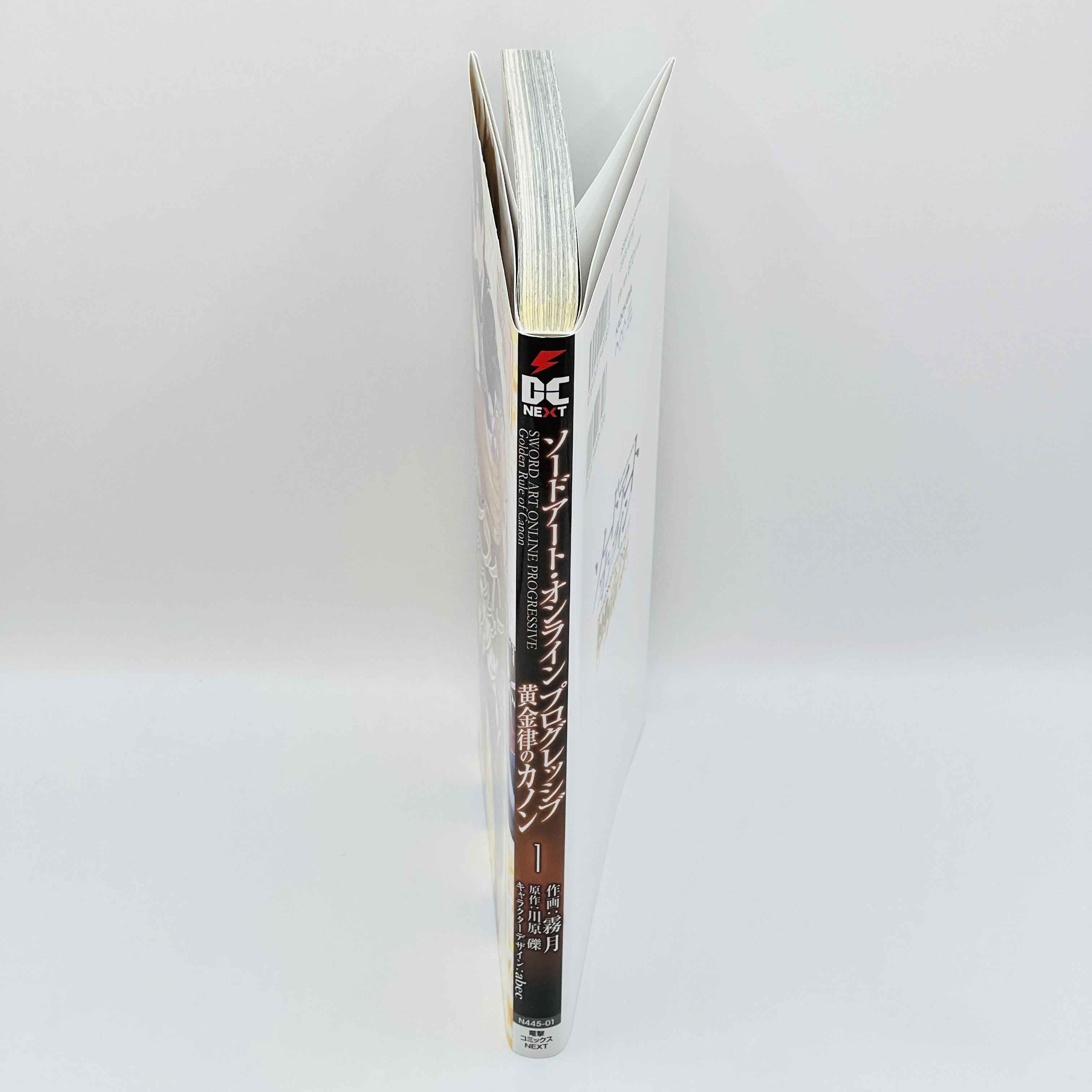 Sword Art Online - Progressive : Canon of the Golden Rule - Volume 01