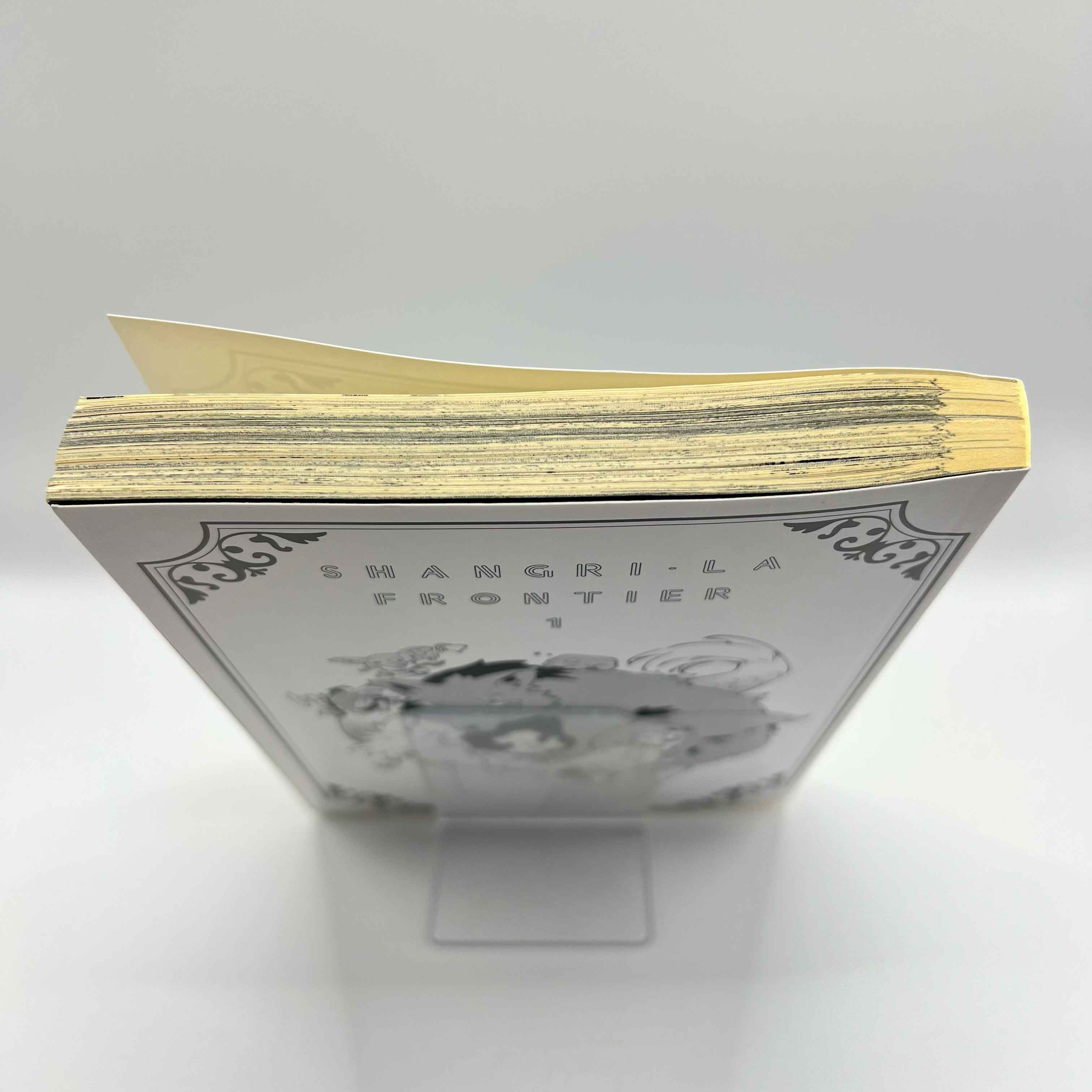 Shangri-La Frontier + Bookmark - Volume 01