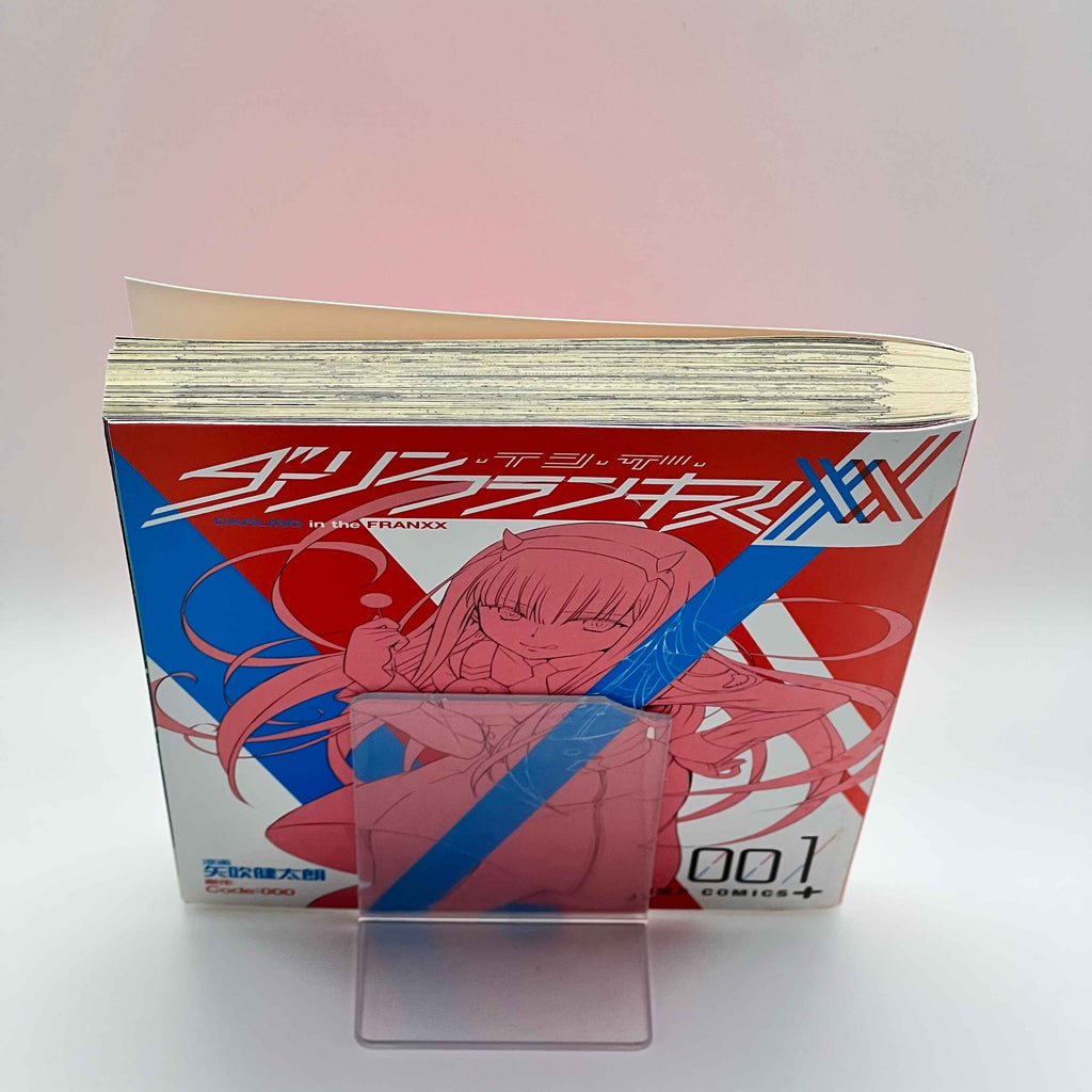 Darling in the Franxx - Volume 01